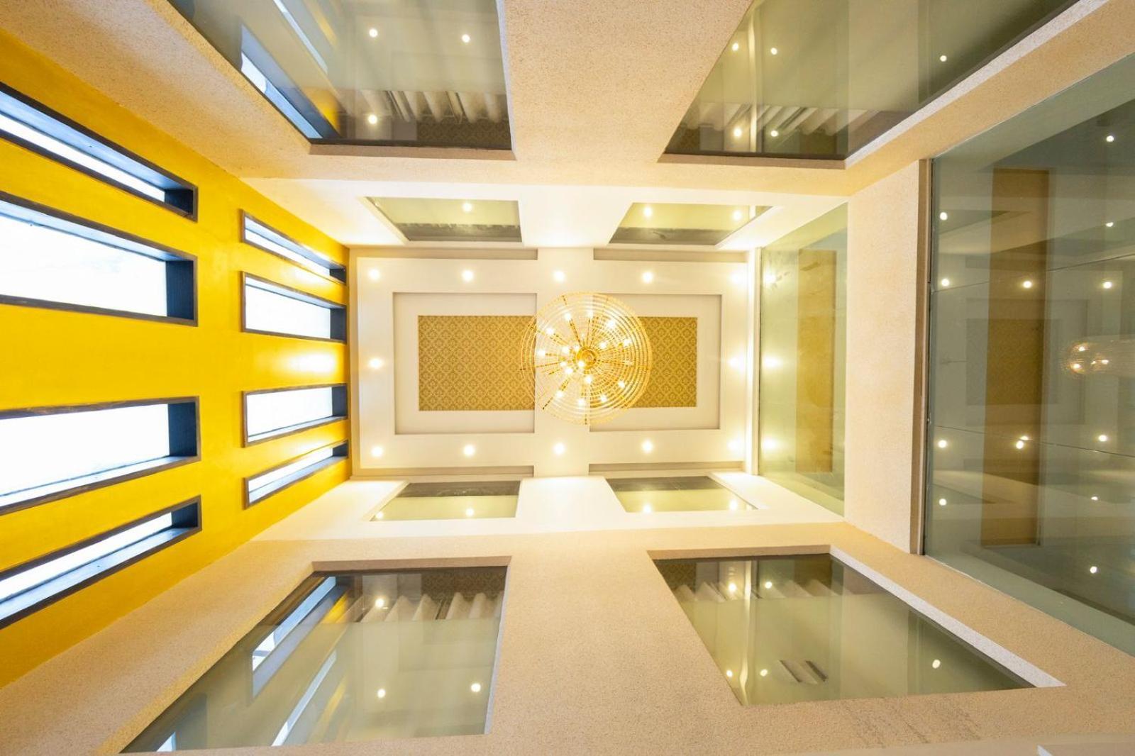 Hotel Sahibs Lighthouse - Swimming Pool Агра Екстериор снимка